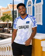 Curaçao Blue Wave Shirt | Mannen – White Edition 🇨🇼 | Personaliseerbaar Voetbalshirt - BOSS BABE HOUSE